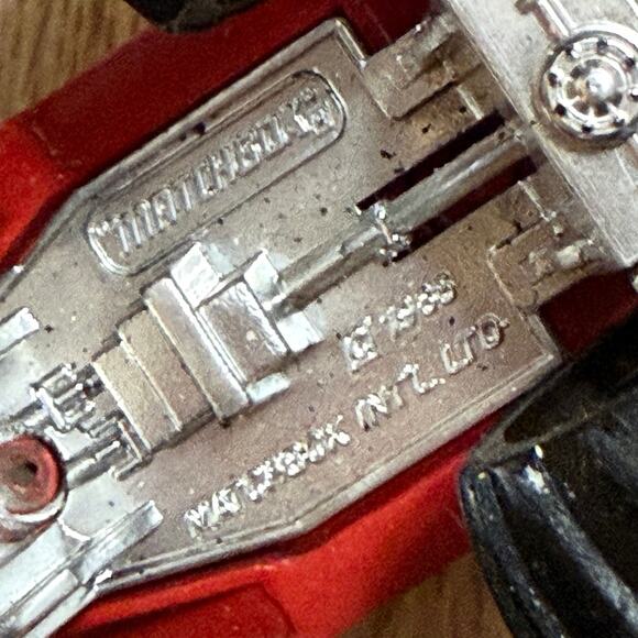 Matchbox Super Chargers DOC CRUSH Monster Truck 1986 Red
Flames - Picture 9 of 9